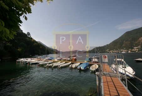 Period Villa in torno